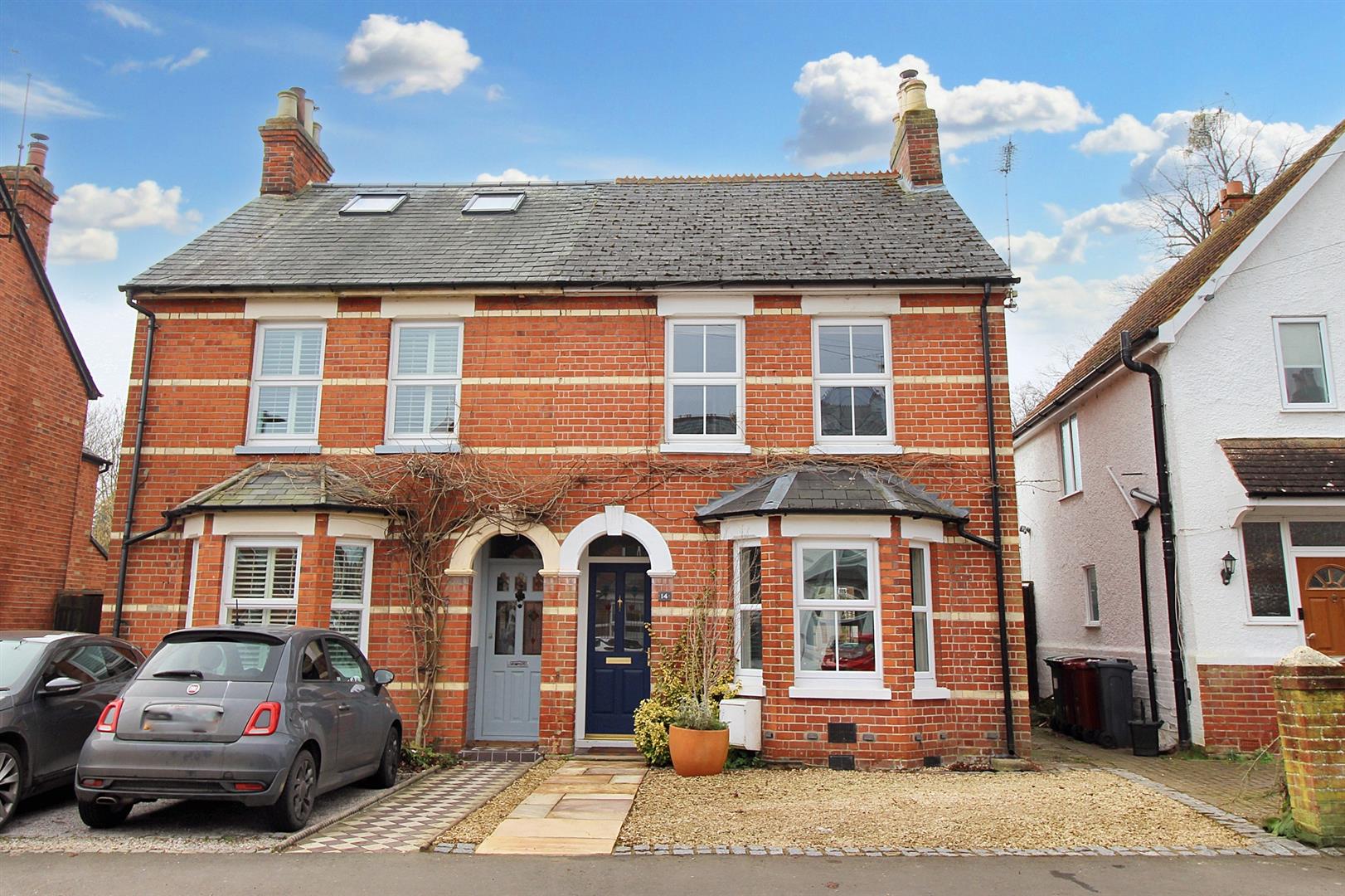 3 bed property in Recreation Road, Reading